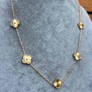 NEW Stainless Steel Gold Floral Necklace